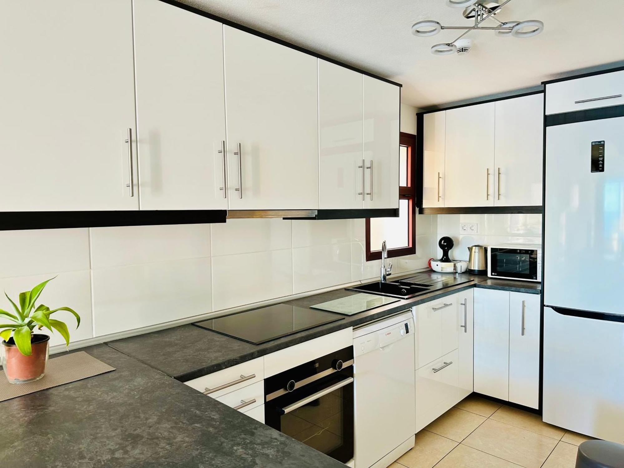 Su Eminencia - Sea View Apartment With Modern Comforts Playa Del Cura  Exterior photo